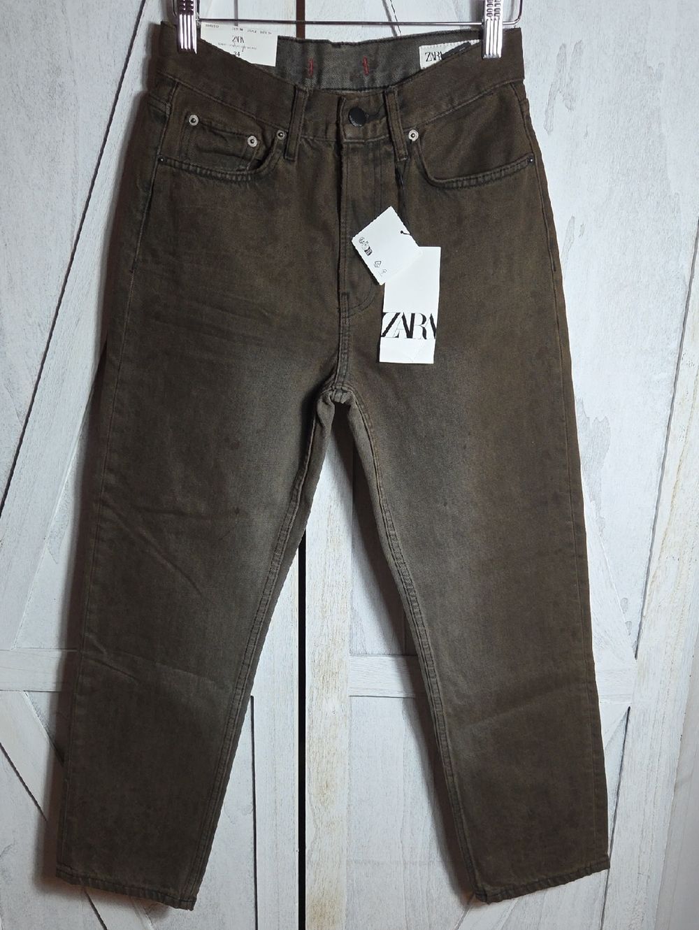 Zara Brown The Straight Cropped Jeans Size 2